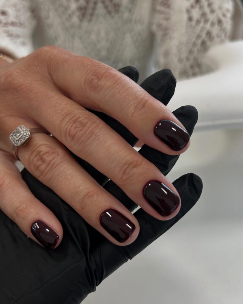 Deep Burgundy Short Nails with Rounded Square Shape – Classic Monochrome Nail Ideas