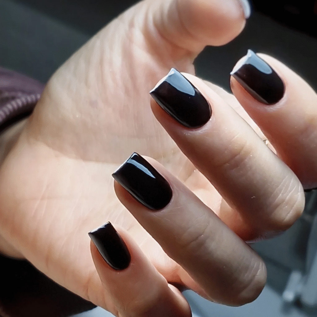 Glossy Jet Black Square Nails – Classic Minimal Nail Idea for a Bold Sophisticated Look