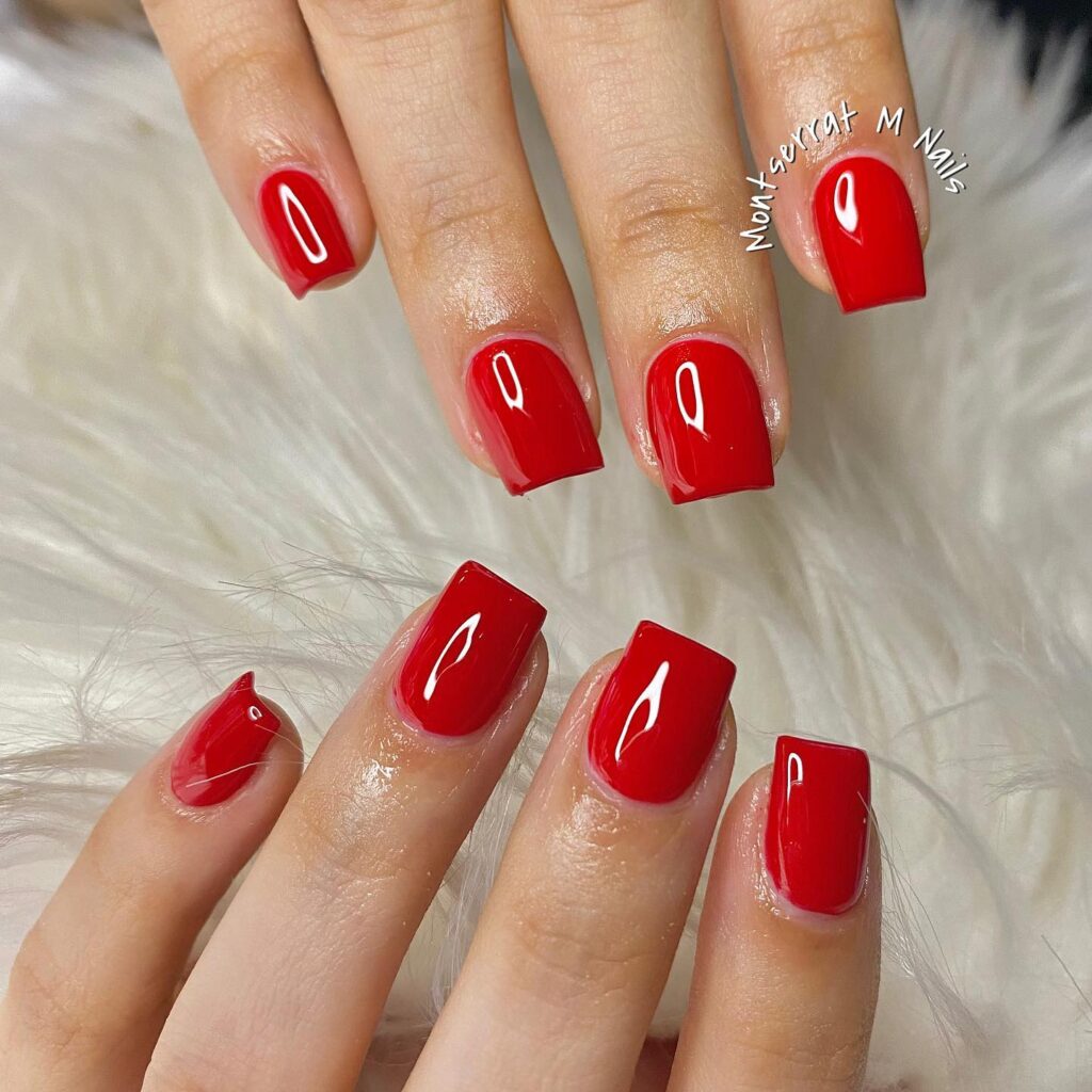 Glossy short square red nails for a timeless and polished manicure idea