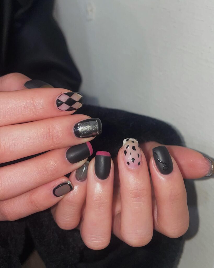 Mixed Media Black Nail Art with Checkerboard and Pink French Tips