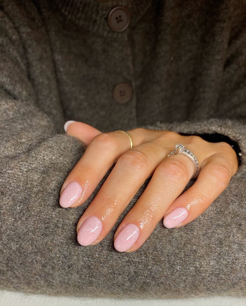 Shimmery Soft Pink Almond Nails – Timeless Everyday Nail Ideas with a Feminine Touch