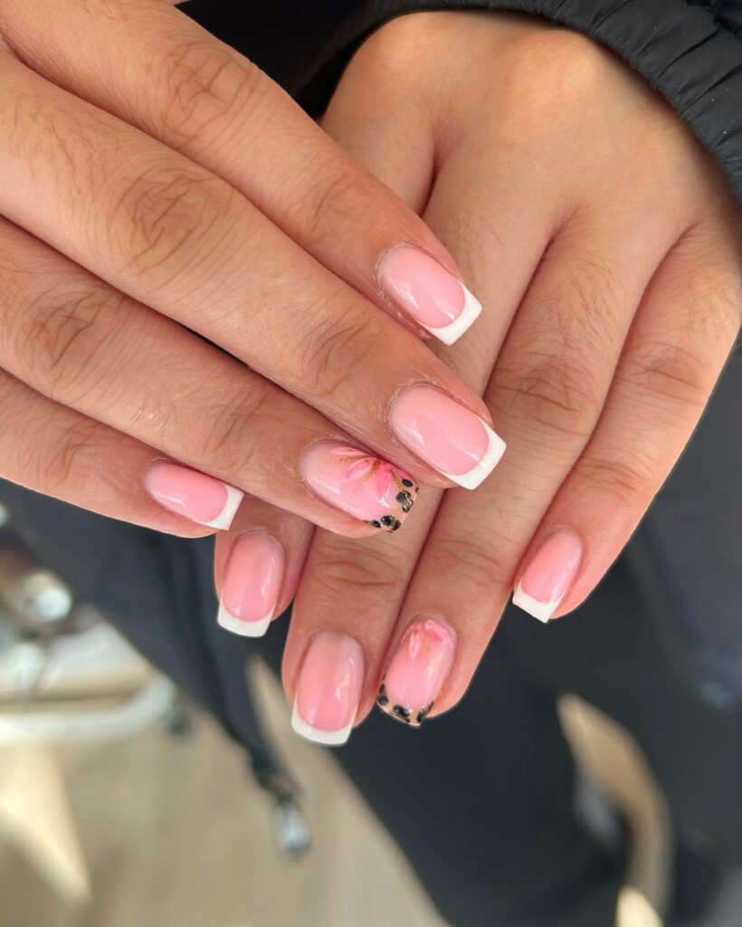 Square French Tip Nails with Peachy Floral Accents and Gold Detail – Modern Short Summer Nail Art