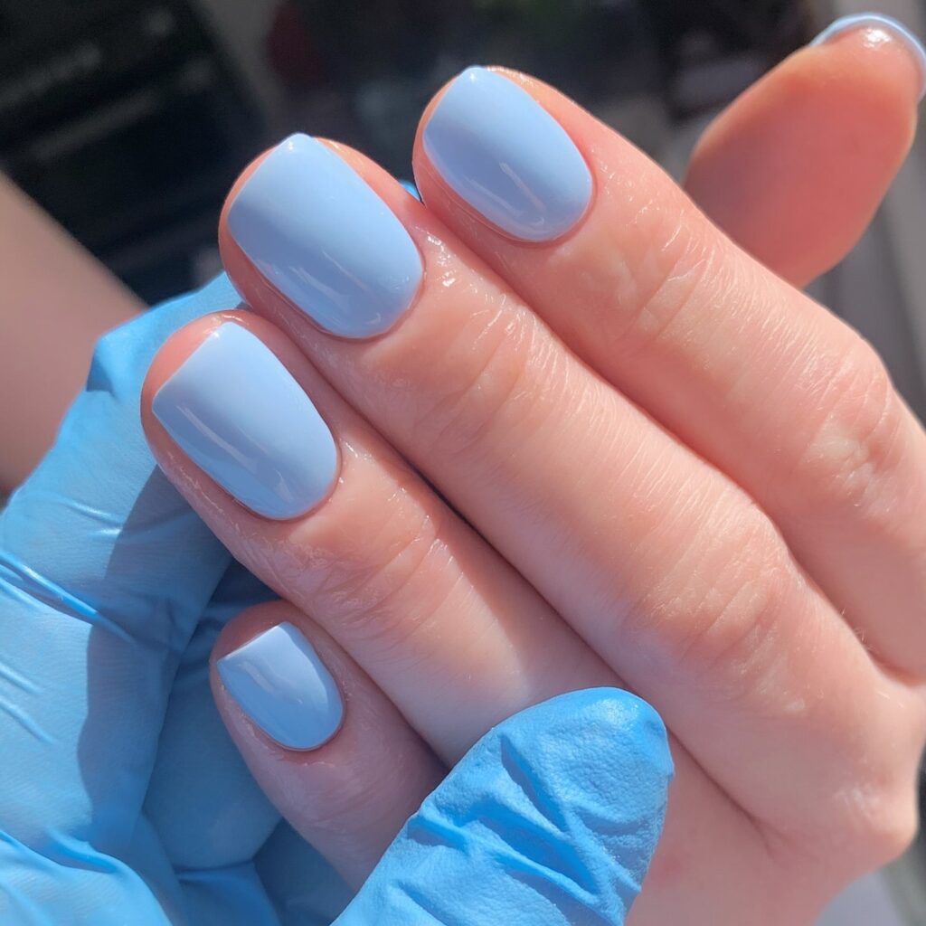 Baby blue square nails with high shine for soft and simple spring nails