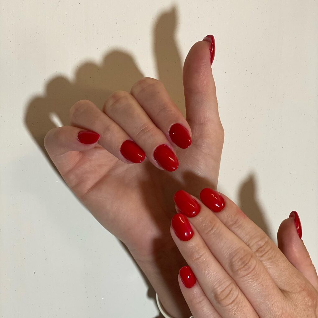 Elegant Oval Red Nails with a Simple and Classy Finish