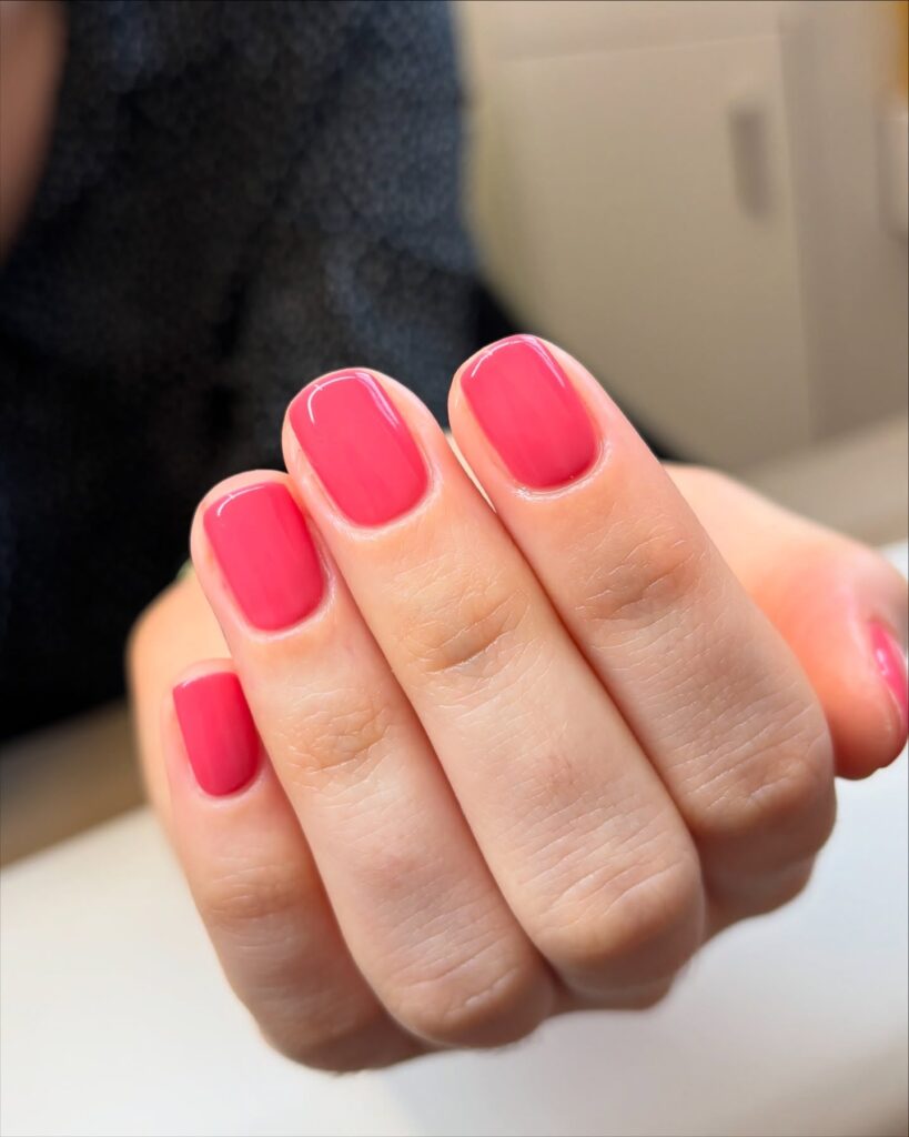 Glossy Pink Rounded Square Nails for a Chic Summer Everyday Style