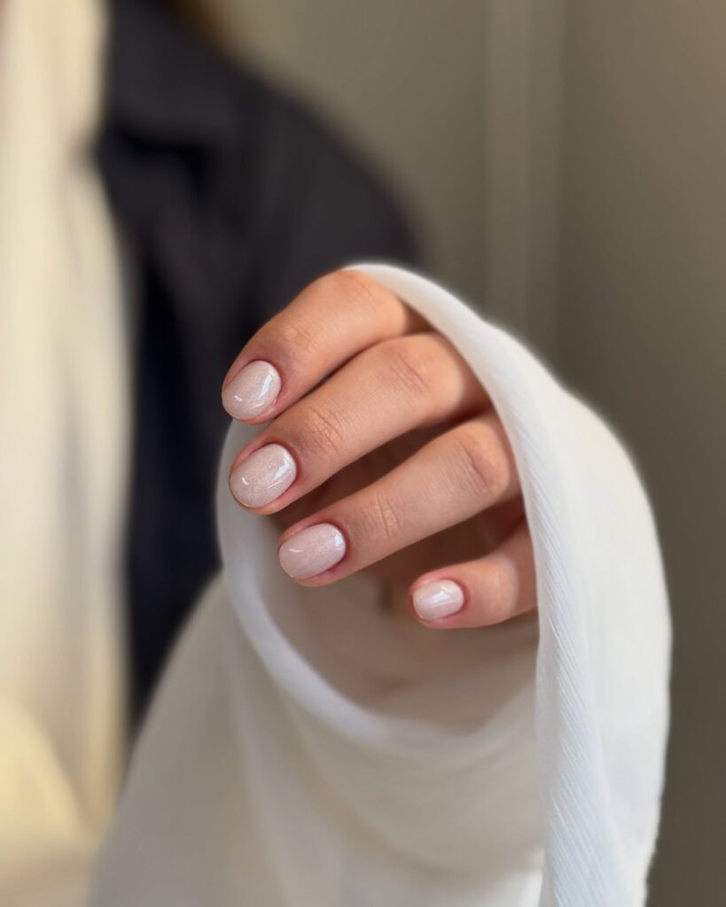 Pearly Pink and White Nail Ideas for a Soft, Feminine Glow